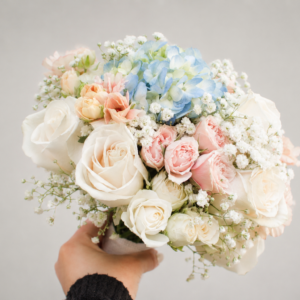 BOUQUET REDONDO EN PASTELES