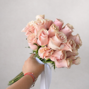 RAMO DE ROSAS - L